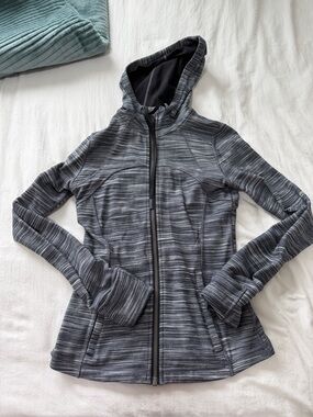 lululemon athletica Define Striped Gray Hooded Zip Jacket
